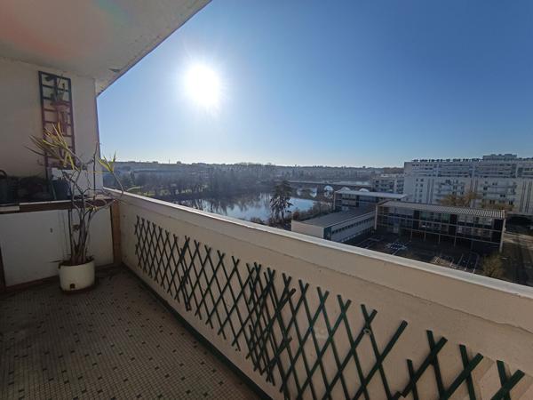 Appartement Tours 5 pièce(s) 97 m2