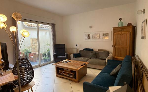 Maison à louer    4 pièces •  Nages-et-Solorgues