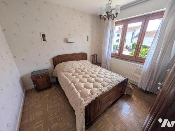 Maison T8 à Villers les Nancy avec garage et jardin.