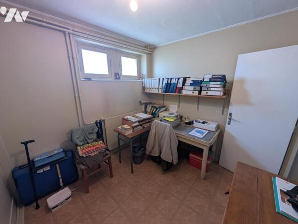 Maison T8 à Villers les Nancy avec garage et jardin.