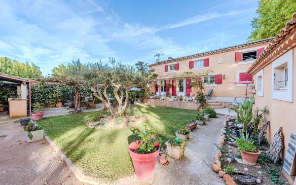 Maison à vendre    4 pièces •  Le Cailar