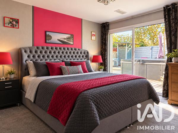 Maison (prestige) à vendre 6 pièces 200 m² Orléans