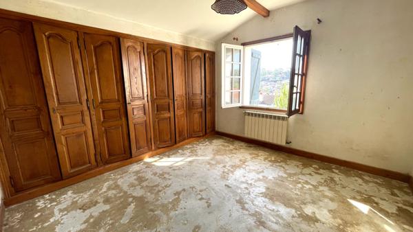 Maison 9 pièce(s) 7 chambre(s) 137.28 m²
