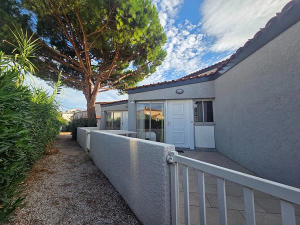 Charmante maison en résidence avec piscine – Les Jardins de Neptune