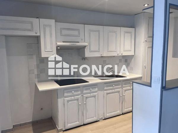 Location Studio 35 m² - 4 RUE MAGLOIRE CONSTANT Nemours 77140