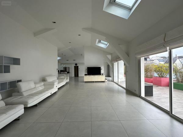 Maison à vendre à Tours dans l'Indre-et-Loire (37000), ref : 12101/1254   
CENTRE BOURG