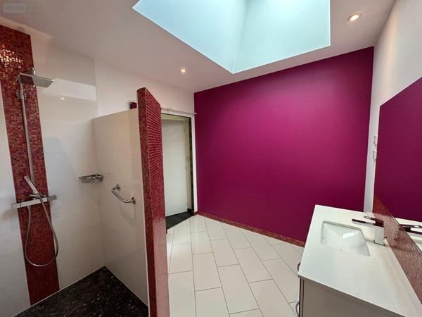 Maison à vendre à Tours dans l'Indre-et-Loire (37000), ref : 12101/1254   
CENTRE BOURG