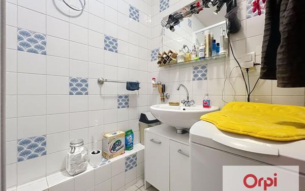 Appartement à louer    3 pièces • 64,49 m2 Montluçon