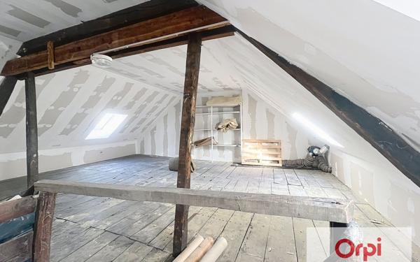 Appartement à louer    3 pièces • 64,49 m2 Montluçon