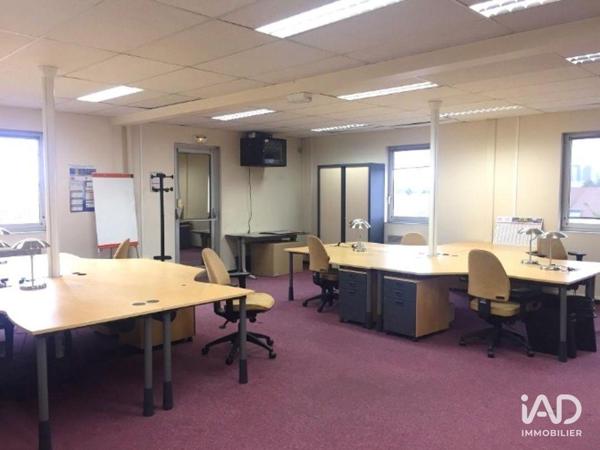 Location bureaux 134 m² Houilles