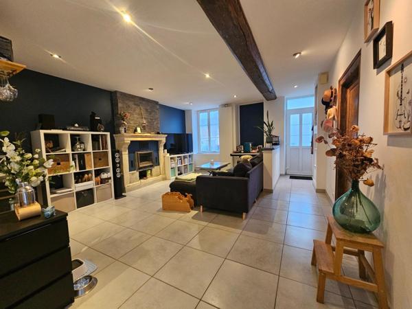 Maison à Souligné-sous-Ballon, 72290 - 5 pièces 100m²