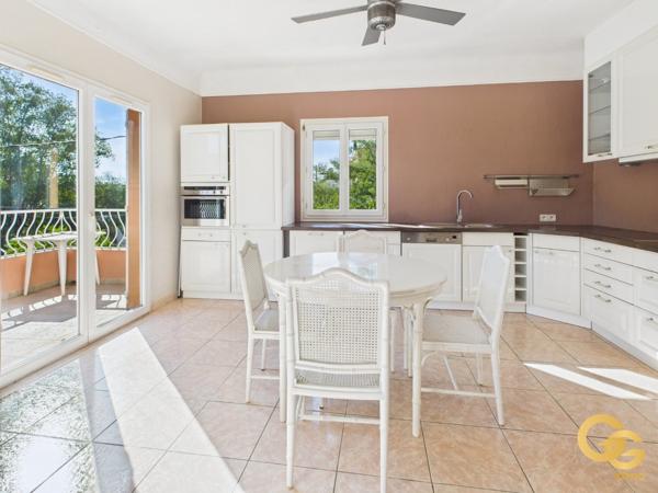 Maison à LE TRAYAS (83700)