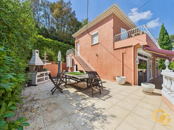 Maison à LE TRAYAS (83700)