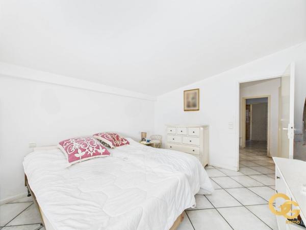 Maison à LE TRAYAS (83700)