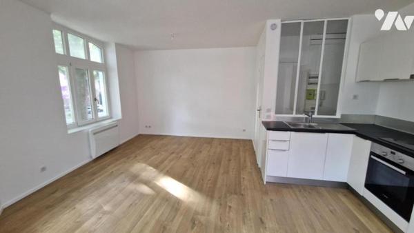LILLE MONTEBELLO - DANS UNE PETITE COPROPRIETE - APPARTEMENT DE TYPE 2 DE 40 M2 EN PARFAIT ETAT -