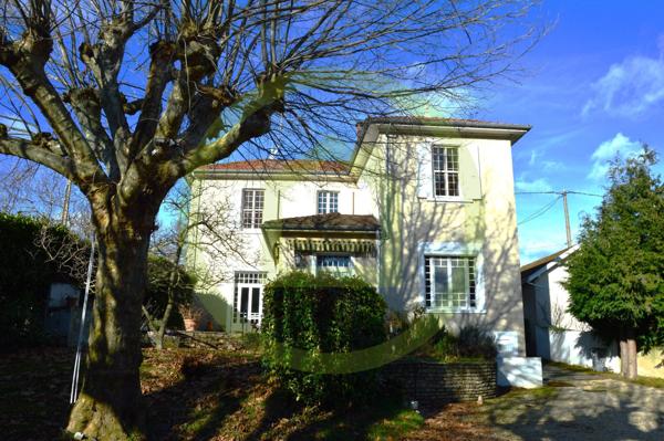 Maison bourgeoise à 5 MINUTES LA COTE SAINT ANDRE (38260)