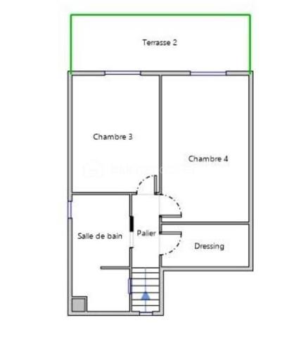 En exclusivité avec Céline MASCIAVE ( EI)

Dans le secteur recherché des Eyminées, découvrez ce spacieux DUPLEX de TYPE T5, situé au 3ème et DERNIER ETAGE  avec ascenseur, d'une belle copropriété soigneusement entretenue dont le ravalement façade a été réalisé en 2025  ( charge vendeur).
Ce bien aux belles prestations offre un cadre de vie confortable et lumineux, avec climatisation , double vitrage et une superbe vue dégagée sur les massifs, sans aucun vis-à-vis.

Composition du logement :
Au RDC :
- Cuisine équipée ouverte sur le salon/salle à manger avec accès à une terrasse de 17m2 
- Deux chambres 
- Une salle de bain avec douche
- WC séparé

- A l'étage
- Deux chambres avec chacune accès à une seconde terrasse de 10m2
- Une 2ème salle de bain avec douche, baignoire, et wc.
- Un grand dressing aménagé

Possibilité d'acquérir un garage de 25m2 au prix de 30 000€.

Un espace de vie agréable, fonctionnel offrant deux chambres et une salle de bain à chaque niveau.
Un bien rare sur le secteur, prêt à accueillir ses futurs propriétaires.