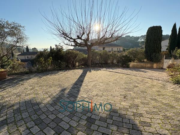 Aix-en-Provence (13100) Belle villa familiale au calme proche centre ville