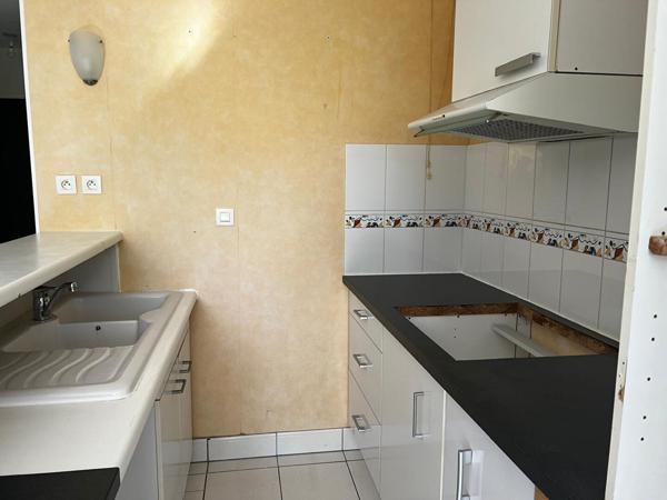 Boissière - Spacieux et lumineux 3 pièces avec grand balcon. Ascenseur et garage boxé en sous-sol.