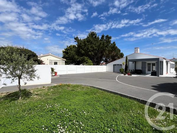 Maison à vendre  5 pièces - 119 m 2   ST HILAIRE DE RIEZ  - 85