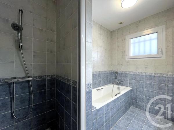 Maison à vendre  5 pièces - 119 m 2   ST HILAIRE DE RIEZ  - 85