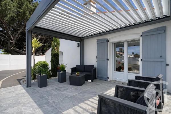 Maison à vendre  5 pièces - 119 m 2   ST HILAIRE DE RIEZ  - 85