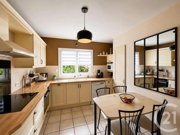 Maison à vendre  5 pièces - 119 m 2   ST HILAIRE DE RIEZ  - 85