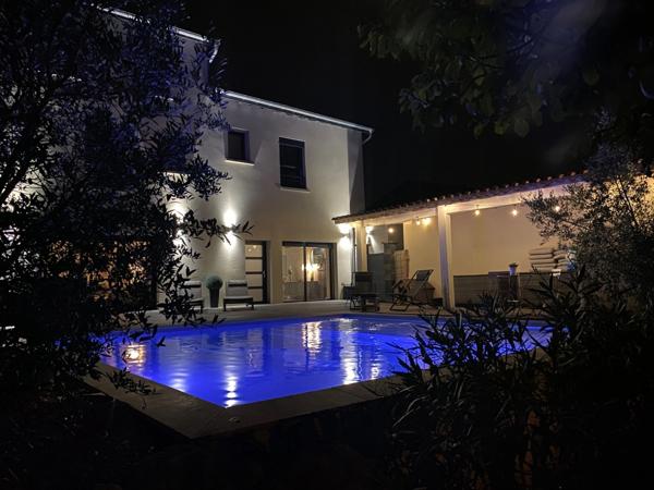 Propriete à vendre 8 pièces GREZIEU LA VARENNE (69)