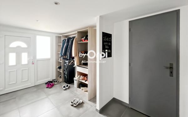 Maison à vendre    5 pièces •  Montluçon