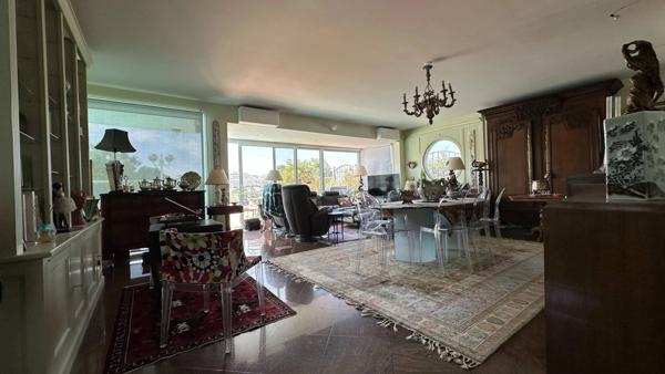 PENTHOUSE AVEC PISCINE À LA ROCHELLE