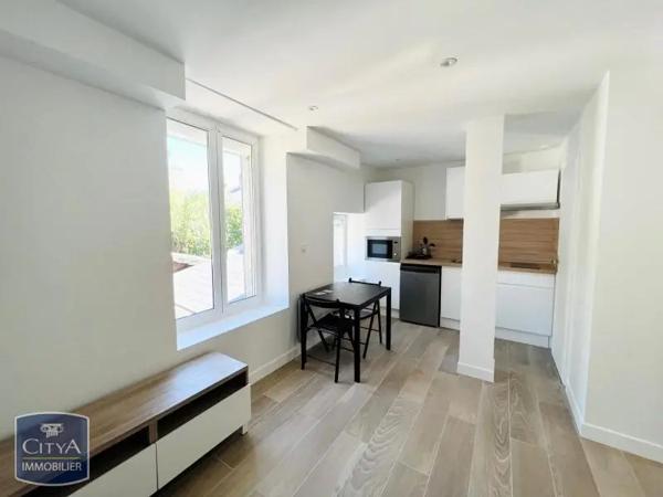 Appartement à louer 2 pièces 30.27m²