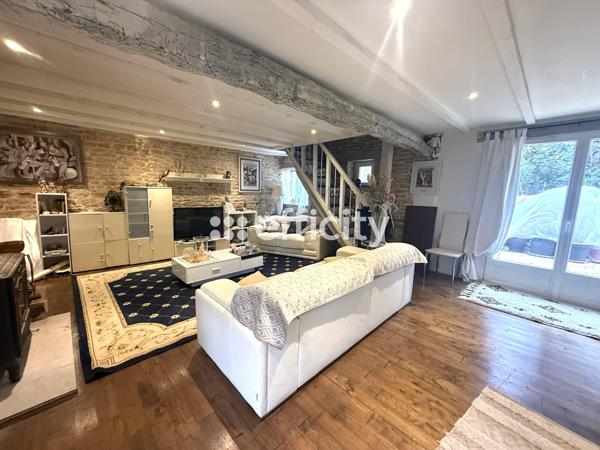 Maison 5 pièces - 209 m²