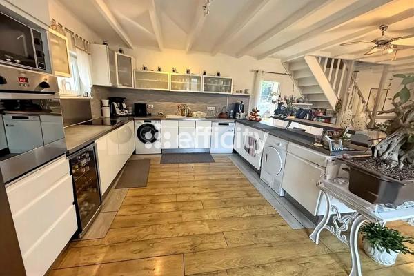 Maison 5 pièces - 209 m²