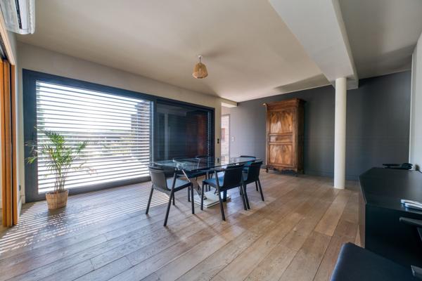 Vente Maison d'architecte Saint-Yrieix-sur-Charente 10 Pièces 478 m²