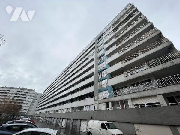 APPARTEMENT DE TYPE 5 A VENDRE