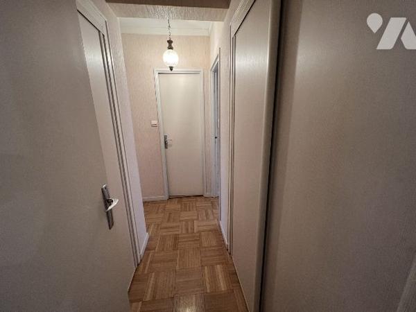 APPARTEMENT DE TYPE 5 A VENDRE