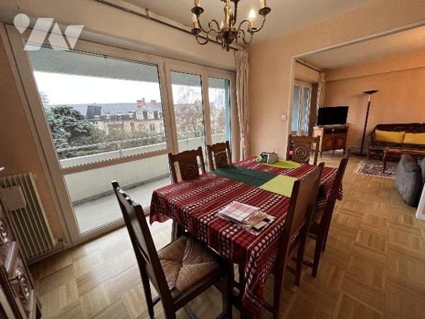 APPARTEMENT DE TYPE 5 A VENDRE
