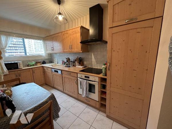 APPARTEMENT DE TYPE 5 A VENDRE