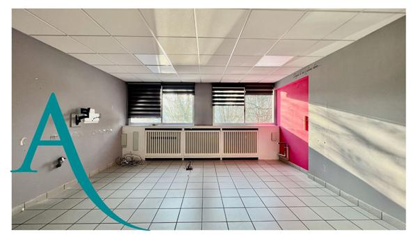 Local d'activité Epinal Sud - 145 m2 Ascenseur