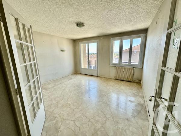 Appartement F4 à vendre  4 pièces - 77,85 m 2   ROANNE  - 42