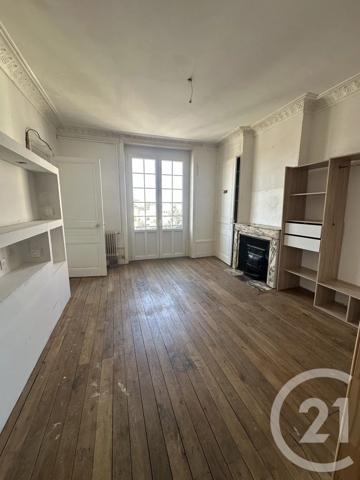 Appartement F4 à vendre  4 pièces - 77,85 m 2   ROANNE  - 42