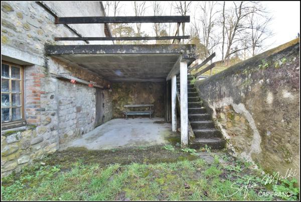 Dpt Cher (18), Le Châtelet - à vendre - maison 6 pièces 128 m² + terrain + dépendances