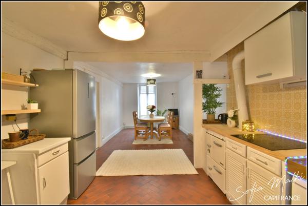 Dpt Cher (18), Le Châtelet - à vendre - maison 6 pièces 128 m² + terrain + dépendances