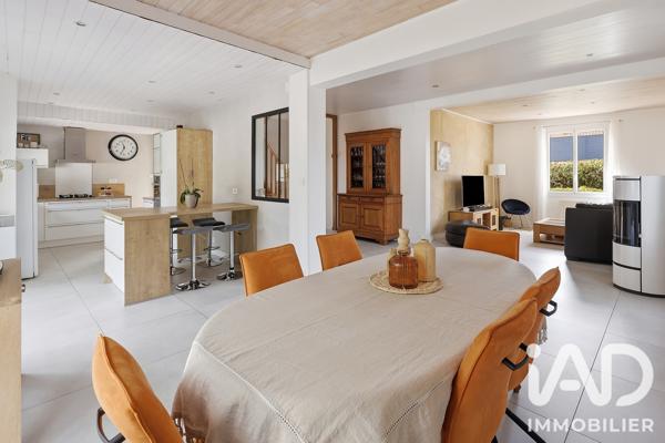 Maison à vendre 6 pièces 144 m² Saint-Jean-de-Boiseau