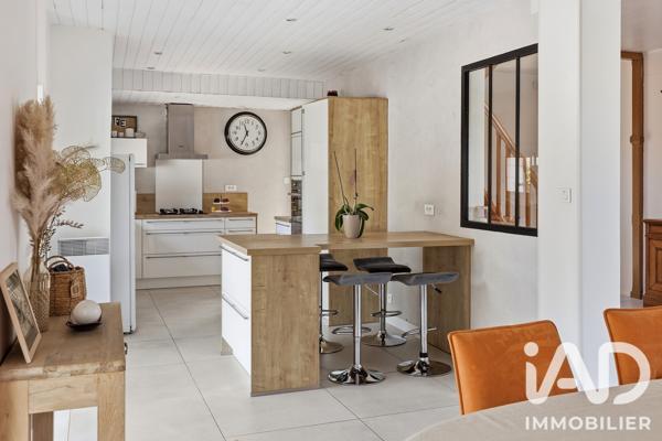 Maison à vendre 6 pièces 144 m² Saint-Jean-de-Boiseau