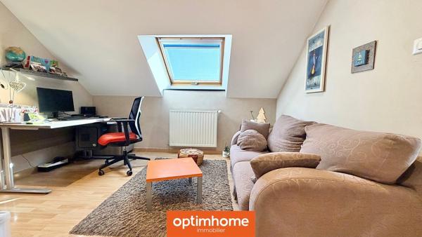 Maison familiale avec piscine, suite parentale de plain-pied, double garage et espace bien-être – Les Forges