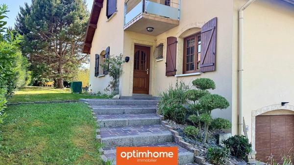 Maison familiale avec piscine, suite parentale de plain-pied, double garage et espace bien-être – Les Forges