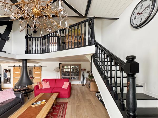 Maison familiale T5 à Ségny avec beaux volumes et magnifique jardin