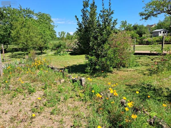 Maison de ville à vendre à Bourbon-Lancy en Saône-et-Loire (71140), ref : NDTHE