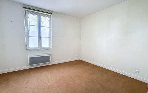 Appartement à vendre    3 pièces • 72,72 m2 Tours